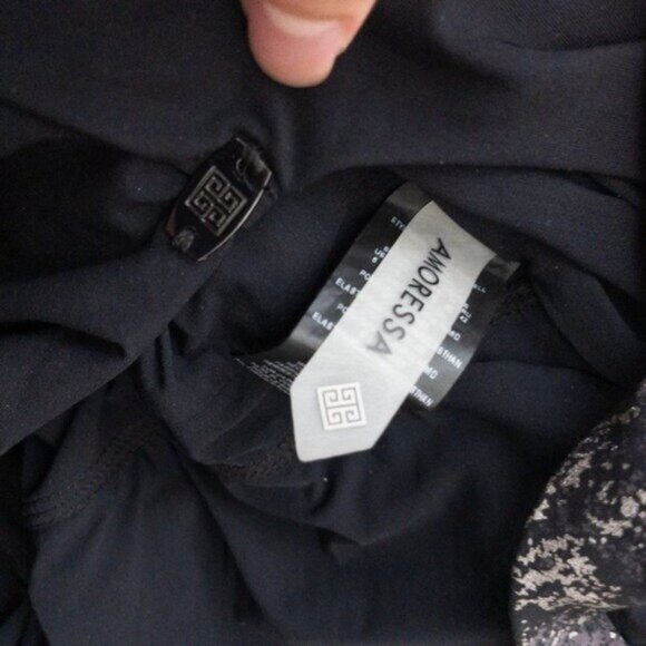 NWT Amoressa Into The Mystic Siddhartha One Piece 6 Black Metallic Sculpt Smooth - Picture 11 of 12